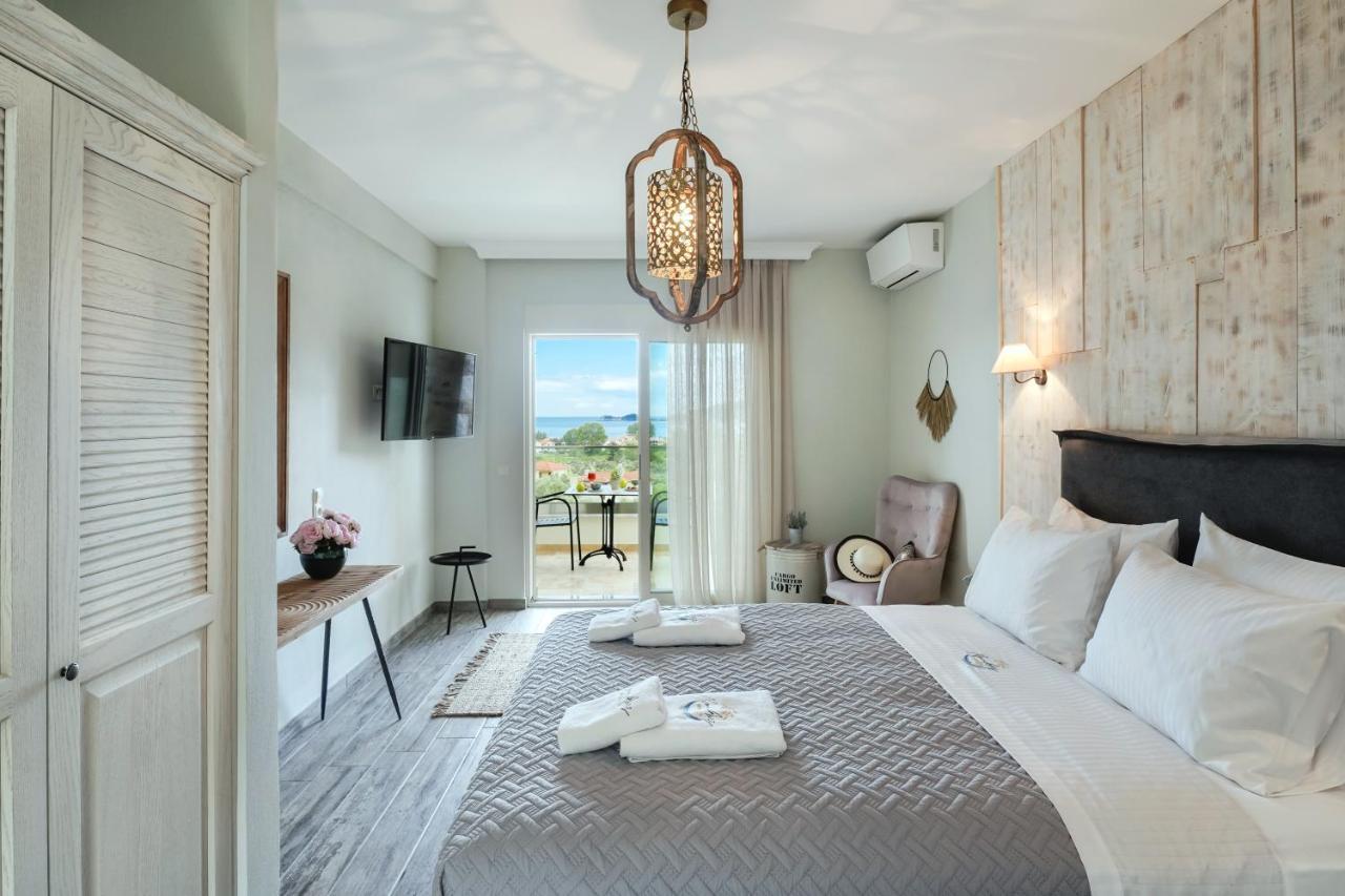 Mon Avis Boutique Hotel クリッシ・アモウディア エクステリア 写真