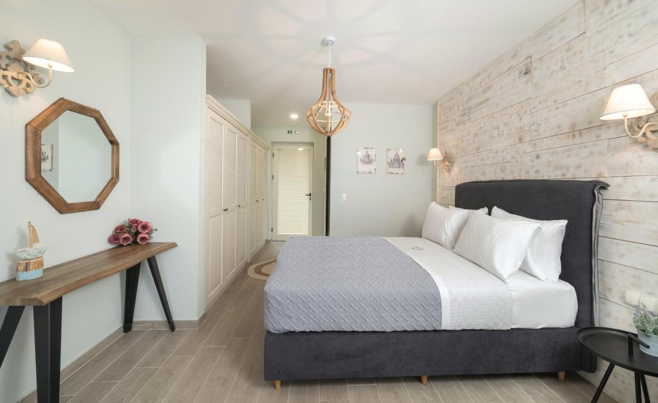 Mon Avis Boutique Hotel クリッシ・アモウディア エクステリア 写真