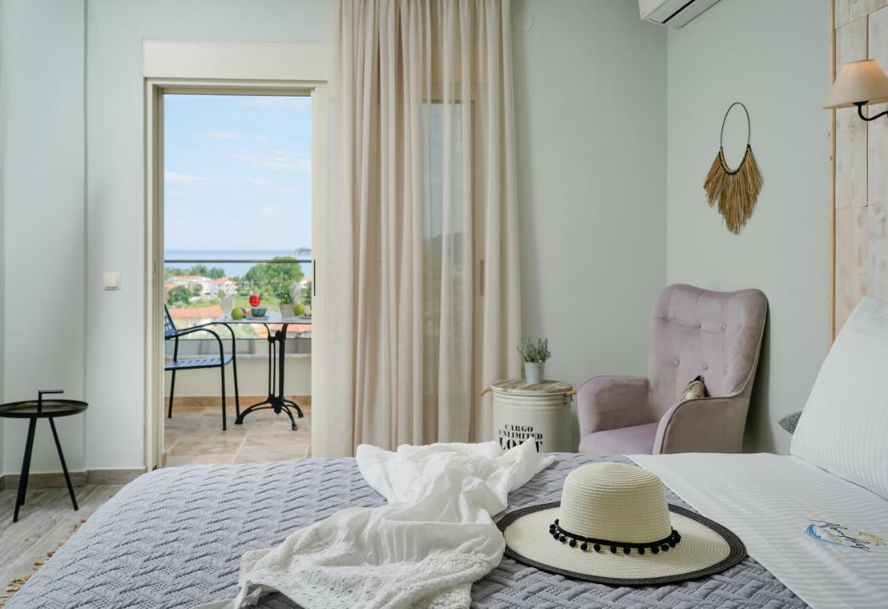 Mon Avis Boutique Hotel クリッシ・アモウディア エクステリア 写真